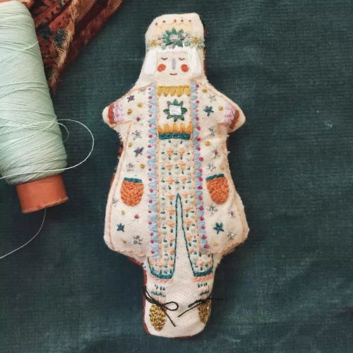 针纺织品上的Q萌插画人物 艺术与织品的完美融合